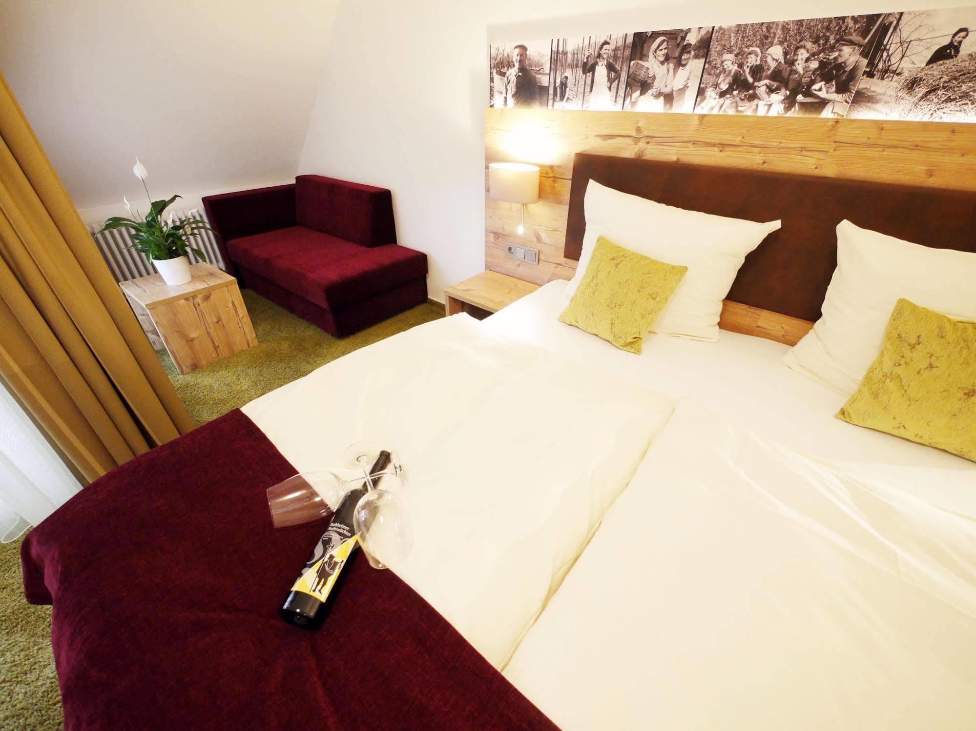 Kreuz-Post Hotel-Restaurant-Spa Vogtsburg Esterno foto